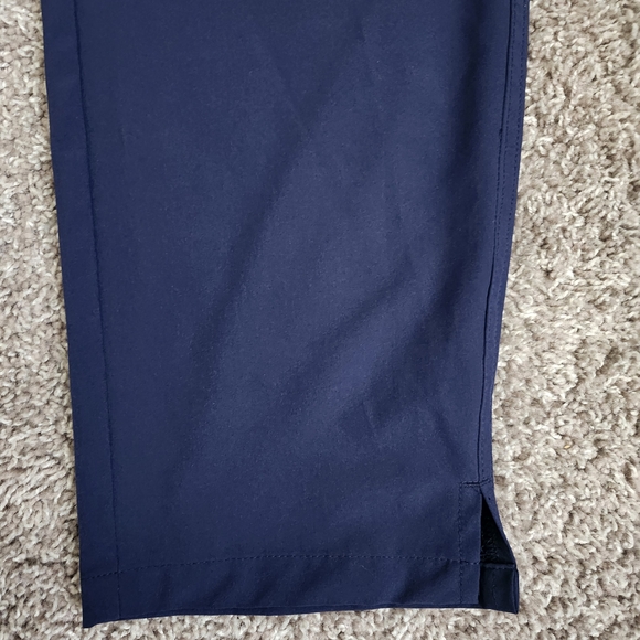 Eddie Bauer Women's Navy Cropped Pants - Picture 7 of 12